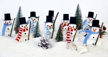Tvoření dekorací a vánočních věnců: Kreativní inspirace pro každou sezónu
