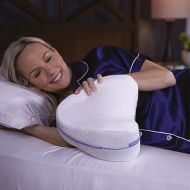 Ergonomický polštář Dreamolino Leg Pillow 25 x 25 x 15cm, bílý