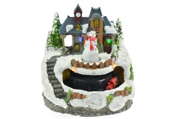 Vánoční scéna (13cm) - Sněhulák s vláčkem, svítí a hýbe se Vánoční scéna (13cm) - Sněhulák s vláčkem, svítí a hýbe se