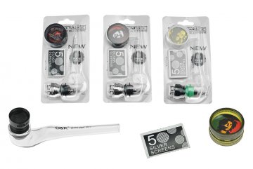 Skleněná fajfka (10cm) s drtičkou a sítky - Set 3ks, mix motivů, 1ks Skleněná fajfka (10cm) s drtičkou a sítky - Set 3ks, mix motivů, 1ks