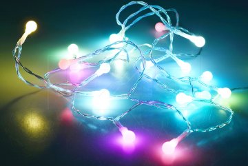 Svítící LED kuličky na baterie (210cm) 20 diod - Multi barevné Svítící LED kuličky na baterie (210cm) 20 diod - Multi barevné
