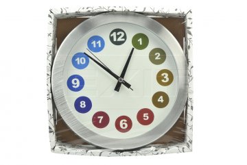 Nástěnné hodiny TIMEGOLD (26cm) - Puntíky Nástěnné hodiny TIMEGOLD (26cm) - Puntíky